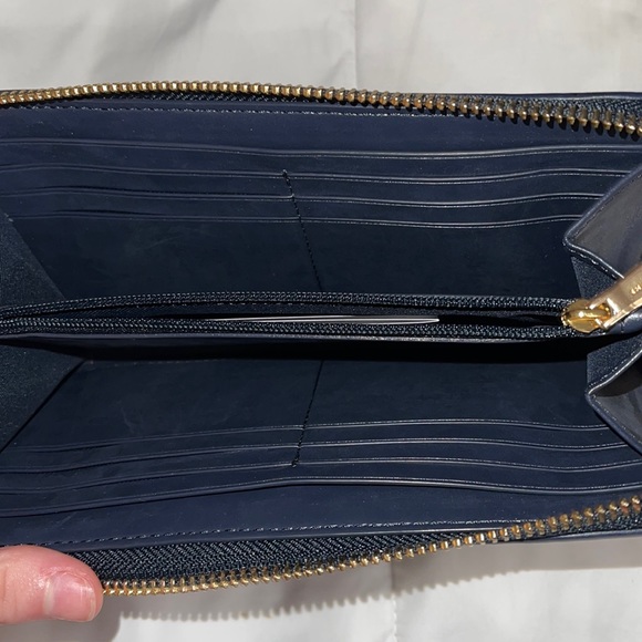 Brand new Coach wallet. never used. smoke free home - Picture 2 of 5